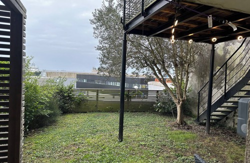 Saint-Marc House | Semi-detached town house 110 M2, two levels with view of the port of Brest