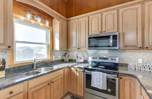 South Nags Head House | Semi-Ocean-Front Home with Gorgeous Views
