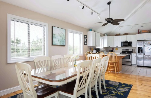 Whalehead Beach House | Semi-Oceanfront w/Heated Pool & Cabana
