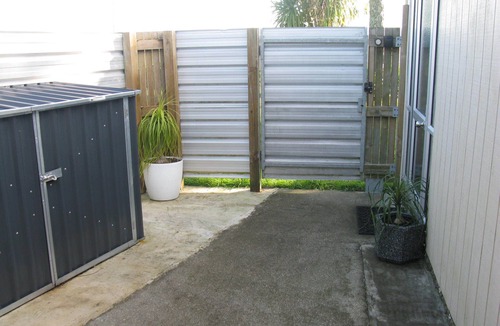 Meeanee Apartment | Semi-rural self contained studio