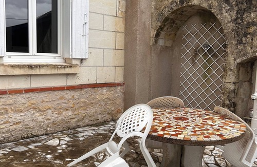 Loches House | Semi-troglodyte and atypical house