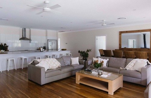 Pokolbin House | Semillon Retreat Summ