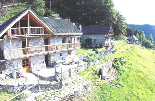 Spruga House | Seminar group house, 4 bedrooms, kitchen, group room, 3 showers, 3 toilets
