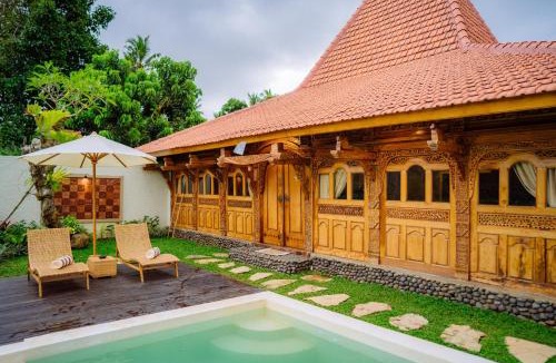 Bongkasa Pertiwi Hotel | Sena Villa Ubud - Authentic Balinese Villa