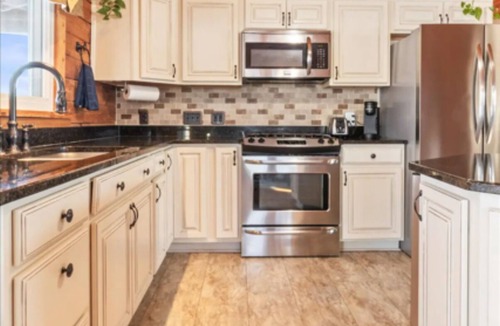 Geneva Cabin | Seneca Hideaway Main Cabin