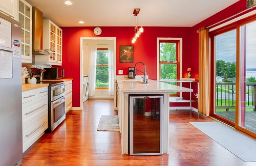 Romulus Cottage | Seneca Knoll:"Gorgeous Custom-built Home with Seneca Lake Views"