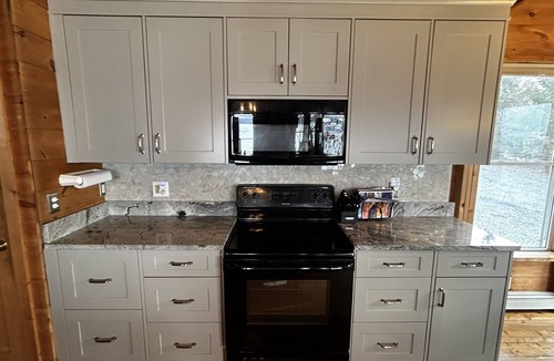 Geneva House | Seneca Lakefront Bliss - On Wine Trail -Three Brothers, Ventosa, Geneva