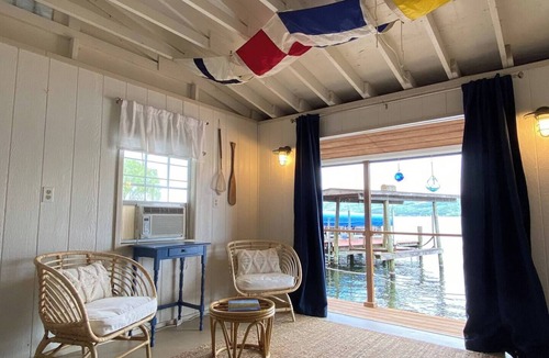 Town of Reading Cabin | Seneca Lakefront Cabin & Beach Cottage