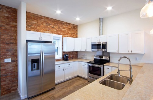 Town of Reading House | Seneca Sunset Vacation Rental - Walking to Watkins Glen Attractions
