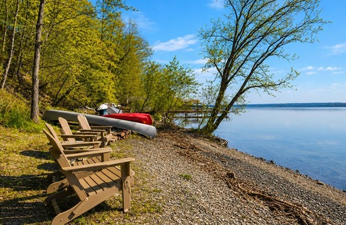 Geneva House | Seneca Wine Trail | Lakefront | Hot Tub | Dock