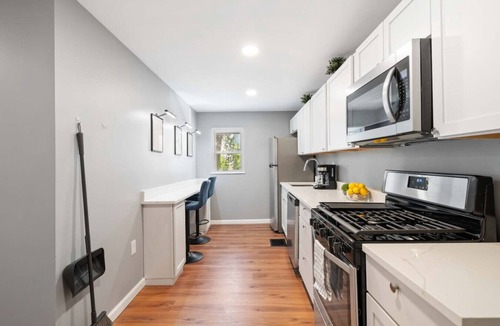 South Side Slopes House | Sensation on Salisbury