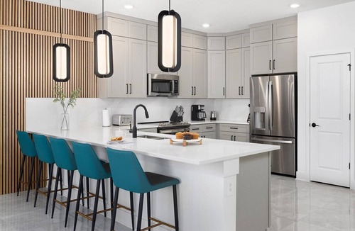 Florida Center House | Sensational Sanctuary | Super unique estate on I-Drive w candy theme RM, theater