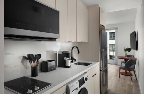 East Village Apartment | Sentral Gaslamp Quarter