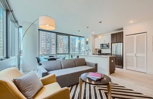 The Loop Apartment | Sentral Michigan Avenue