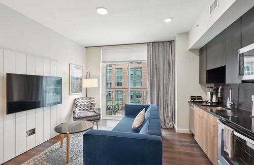 LoDo Hotel | Sentral Union Station | 1BR Apt with Full Kitchen | Pool | Entertainment Spaces