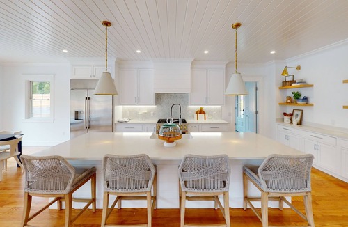 Katama House | Sep. Ferry Pass Avail. - Katama home w/pool! Walk to Edgartown and South Beach!