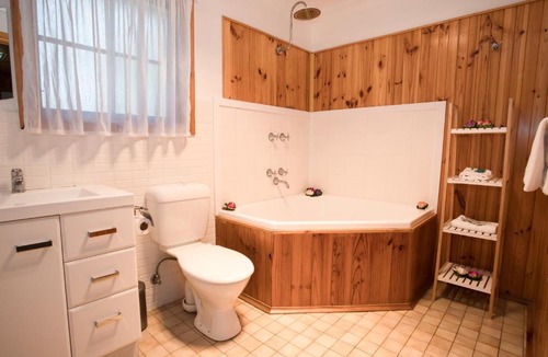 Seppeltsfield House | Seppelts View Cabins