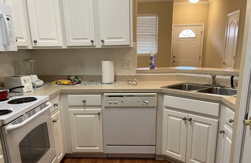 Warner Robins Condo | (Sept19-30 available) Mini Condo #1