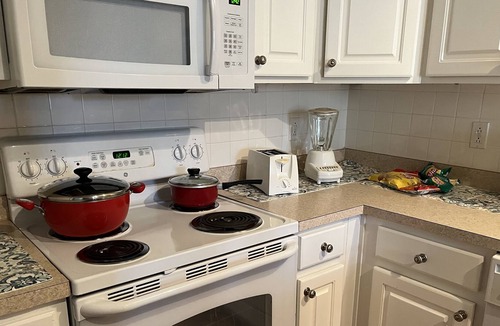 Warner Robins Condo | (Sept19-30 available) Mini Condo #1