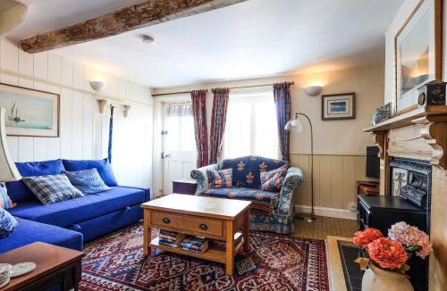 Lechlade House | September Cottage