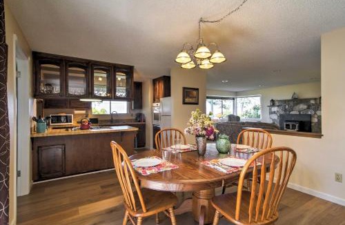 Sequim Apartment | Sequim Condo with View, Easy Access to Private Beach
