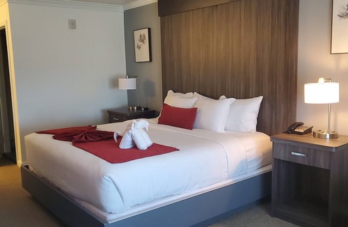 Hanford Hotel | Sequoia Inn