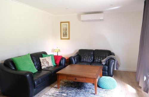 Hepburn House | Sequoia Lane