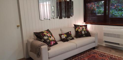 New Plymouth Bed & Breakfast | Sequoia Steps