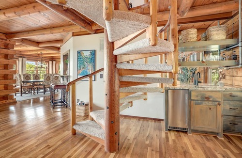 Fayetteville House | Sequoyah Lodge - 1.5 mi to DT