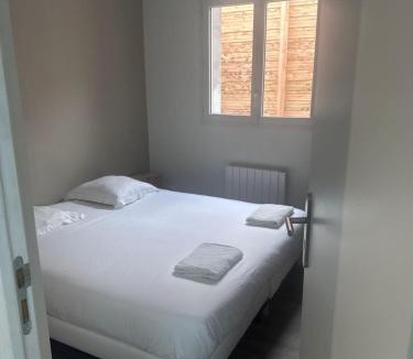 Saint-Etienne-du-Rouvray Apartment | SER LOFT 8 Grand appartement 12 chambres idéal groupes pros et familles