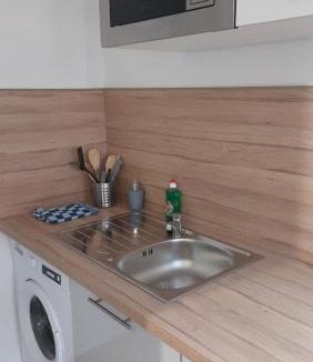 Saint-Etienne-du-Rouvray Apartment | SER4 studio avec WIFI proche Rouen