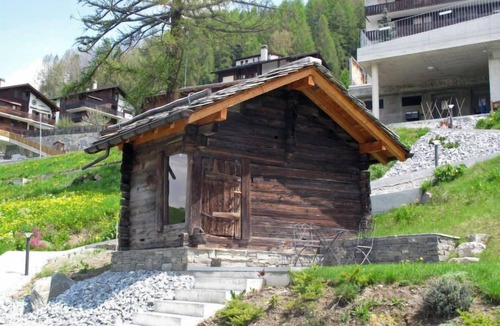 Graechen Apartment | Sera Lodge Brunegghorn by Interhome