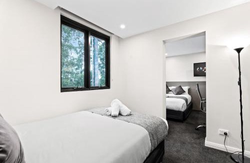 Gordon Hotel | Seranin | Gordon