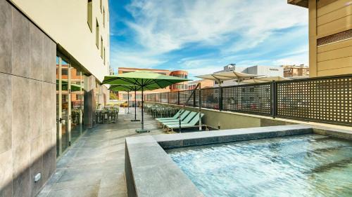 El Prat de Llobregat Hotel | Sercotel Barcelona El Prat