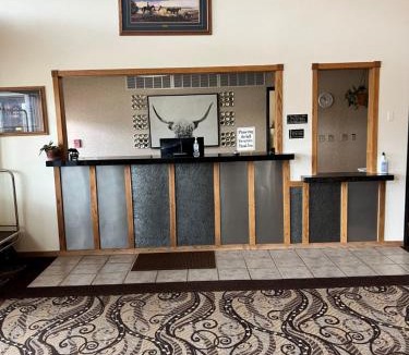 Sundance Hotel | Serena Inn & Suites