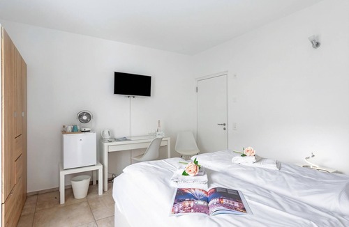 Terre di Pedemonte Hotel | Serenata Room 4, Cavigliano, Centovalli, Switzerland