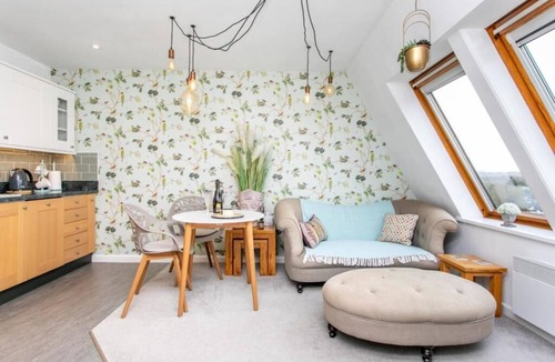 Ambleside Apartment | Serendipity Ambleside - Romantic Hideaway