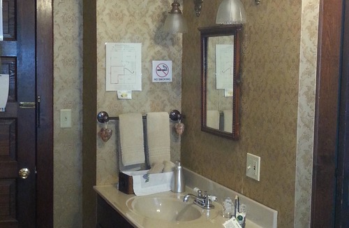 Saugatuck Bed & Breakfast | Serendipity Bed and Breakfast