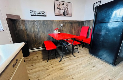 Wilkes-Barre House | Serendipity Corner Guesthouse