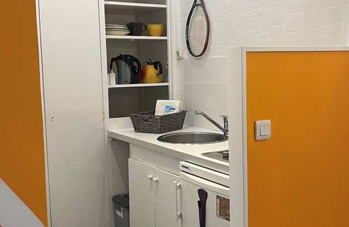 Republique–Point-du-Jour Apartment | Serene 1-bedroom apartment in Boulogne-Billancourt perfect for relaxing