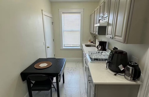 North Brookline Apartment | Serene 1-bedroom apartment with AC in charming Brookline 11-5