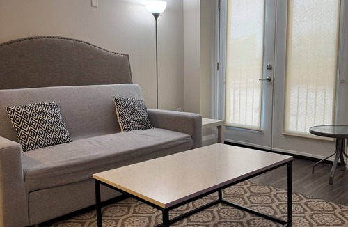 Halton Regional Municipality Apartment | Serene 1-bedroom apartment with AC in charming Milton