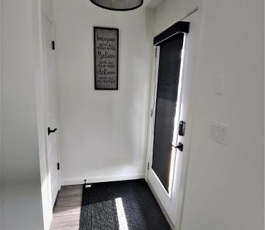 Fort Gary Apartment | Serene 2 bedroom condo with balcony and lakeview
