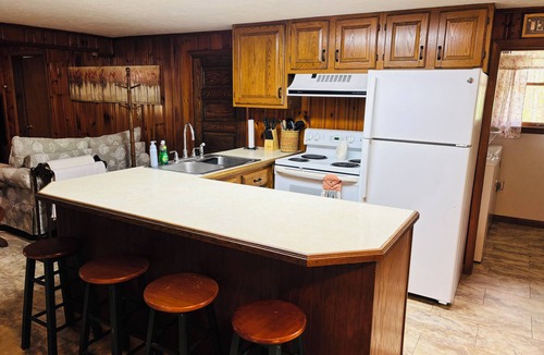 Gettysburg Cottage | Serene 2-bedroom cottage along Marsh Creek in charming Gettysburg
