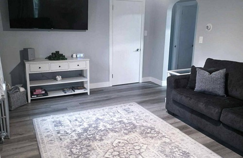 Huntingdon House | Serene 2-bedroom house with AC in charming Huntingdon