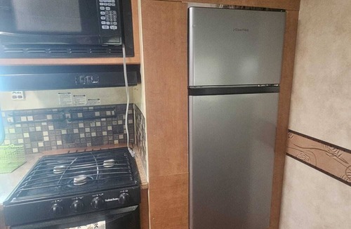 Voth House | Serene 2-bedroom recreational vehicle in charming Vidor