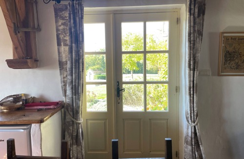 Saint-Eutrope-de-Born Apartment | Serene 2-bedroom tower in Saint-Eutrope-de-Born