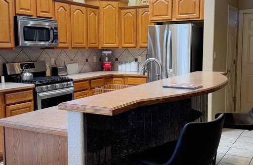 Alamogordo House | Serene 3-bedroom house perfect for relaxing stays in Alamogordo