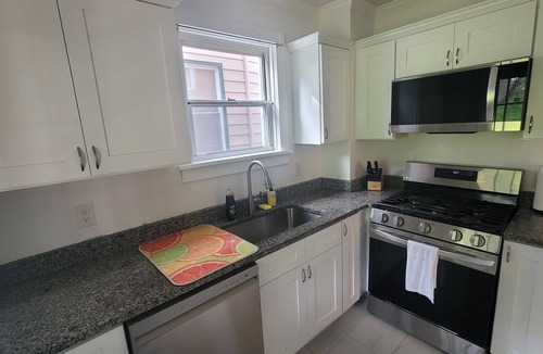 Brookline House | Serene 3-bedroom house with AC in charming Pittsburgh