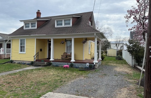 Smithfield House | Serene 3-bedroom house in welcoming Smithfield with AC